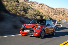 新型「MINI」 （2018年5月発表）