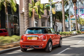 新型「MINI」 （2018年5月発表）