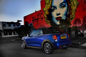 新型 MINI コンバーチブル  （2018年5月発表）