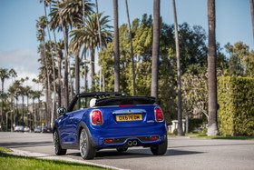 新型 MINI コンバーチブル  （2018年5月発表）