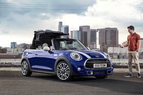 新型 MINI コンバーチブル  （2018年5月発表）