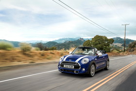 新型 MINI コンバーチブル  （2018年5月発表）