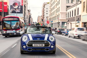 新型 MINI コンバーチブル  （2018年5月発表）