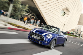新型 MINI コンバーチブル  （2018年5月発表）