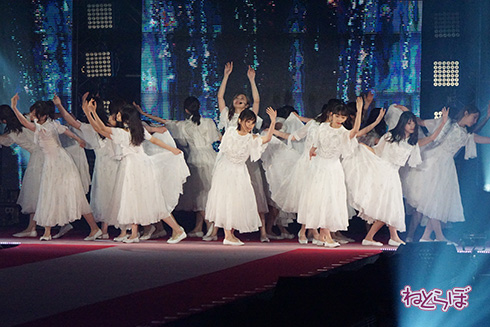 欅坂46 乃木坂46 二人セゾン 白石麻衣 西野七瀬 齋藤飛鳥 渡邉理佐 平手友梨奈