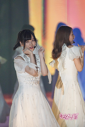 欅坂46 乃木坂46 二人セゾン 白石麻衣 西野七瀬 齋藤飛鳥 渡邉理佐 平手友梨奈