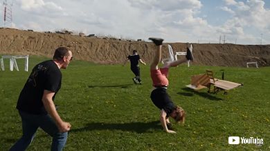 IKEA イス ラジコン 飛行機