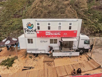 ホテル 海外 TruckSurfHotel