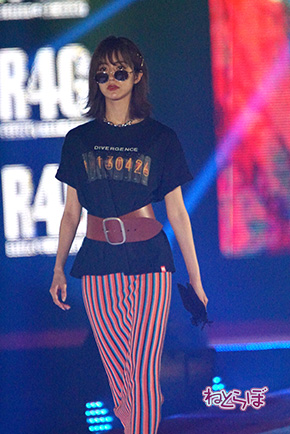 今泉佑唯 小林由依 土生瑞穂 渡辺梨加 加藤史帆 小坂菜緒