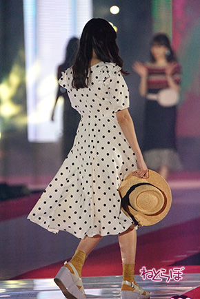 今泉佑唯 小林由依 土生瑞穂 渡辺梨加 加藤史帆 小坂菜緒