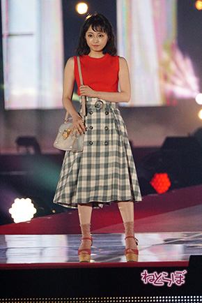 今泉佑唯 小林由依 土生瑞穂 渡辺梨加 加藤史帆 小坂菜緒