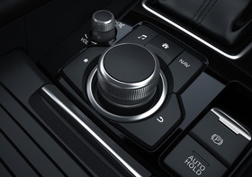 マツダ アテンザ セダン ソウルレッドクリスタルメタリック クリーンディーゼル