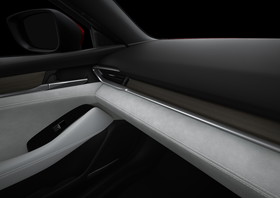 マツダ アテンザ セダン ソウルレッドクリスタルメタリック クリーンディーゼル