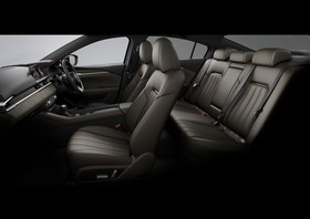 マツダ アテンザ セダン ソウルレッドクリスタルメタリック クリーンディーゼル