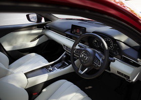 マツダ アテンザ セダン ソウルレッドクリスタルメタリック クリーンディーゼル