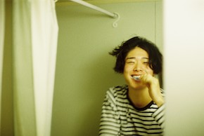 寝起き女子 寝起き男子