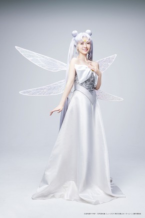 白石麻衣 セーラームーン 乃木坂46 セラミュ クイーン・セレニティ キャラクタービジュアル 月の女王 配役