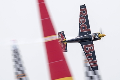 レッドブル Redbull エアレース