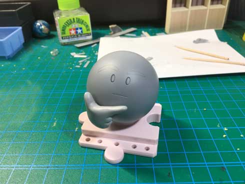 絵文字 考えている顔 立体化 プラモ ハロ Thinking Face