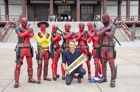 デッドプール2 ライアン・レイノルズ デッドプール 中の人 バスツアー デップー 増上寺 渋谷