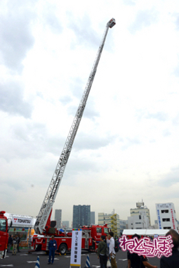 東京国際消防防災展2018 消防車 次世代 旧型 レトロ 消防庁