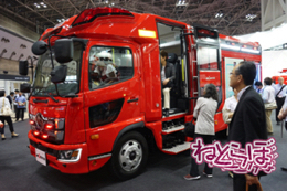東京国際消防防災展2018 消防車 次世代 旧型 レトロ 消防庁