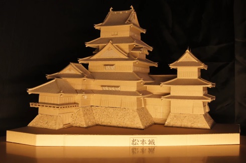 うぷあざ棟梁 ダンボール工作 松本城