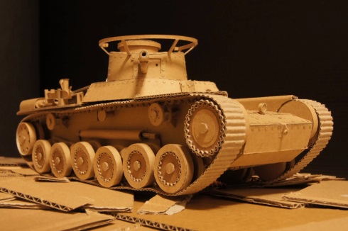 うぷあざ棟梁 ダンボール工作 戦車