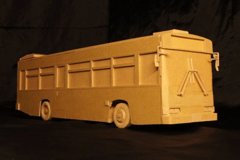 うぷあざ棟梁 ダンボール工作 バス