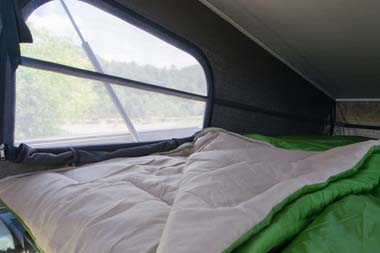 ロフトベッド（NV300 Camper）