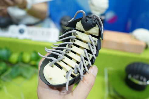 バンダイ カプセルトイ 巨大 ダンゴムシ