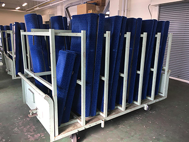 新幹線 座席 盾 取り外し 鉄道