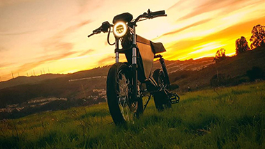 ONYX 電動バイク ビンテージ レトロ 海外