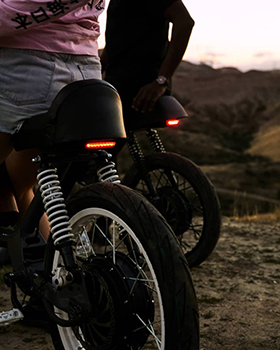 ONYX 電動バイク ビンテージ レトロ 海外