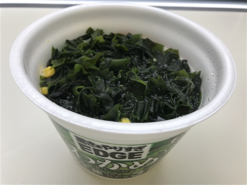 35周年記念でわかめ3.5倍「もう、わかめラーメンっていうか、わかめ」　エースコック担当者に企画意図聞いた