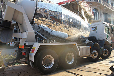 ピザ 魔改造 自動車 フォード 窯