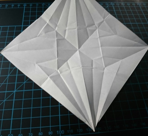 折り鶴 スケスケ 折り目 ワイヤーフレーム