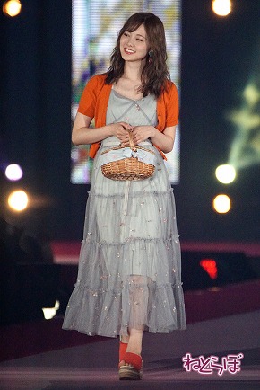 白石麻衣 まいやん 乃木坂46 Instagram インスタ SNS ガルアワ