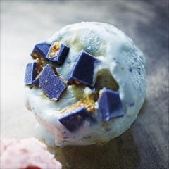 フェリシモ　レインボーアイスケーキ