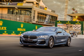 BMW 8シリーズ Bowers & Wilkins xDrive 