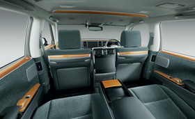 センチュリー：内装