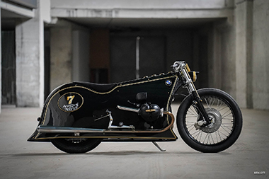 BMW バイク カスタム ブラックファントム