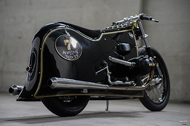 BMW バイク カスタム ブラックファントム