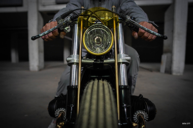 BMW バイク カスタム ブラックファントム