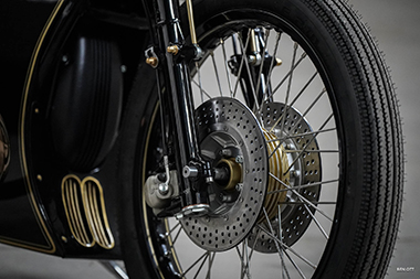 BMW バイク カスタム ブラックファントム