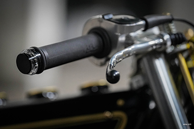 BMW バイク カスタム ブラックファントム