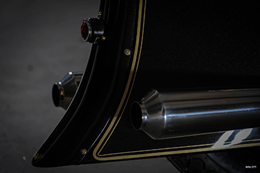 BMW バイク カスタム ブラックファントム