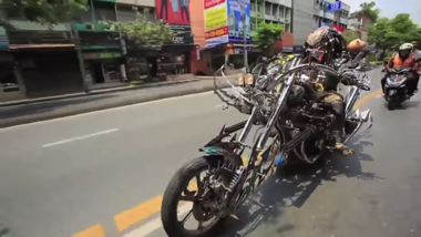 ゼノモーフ エイリアン プレデター バイク タイ王国