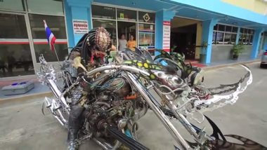 ゼノモーフ エイリアン プレデター バイク タイ王国