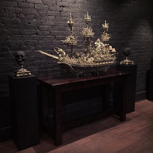 幽霊船 アーティスト Jason Stieva Instagram 作品